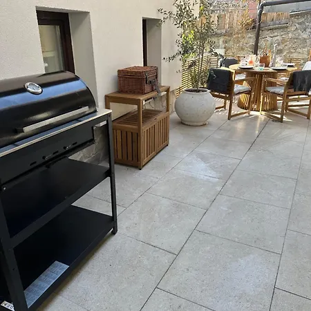 Stylish Two Bedroom Family شقة سوبوت